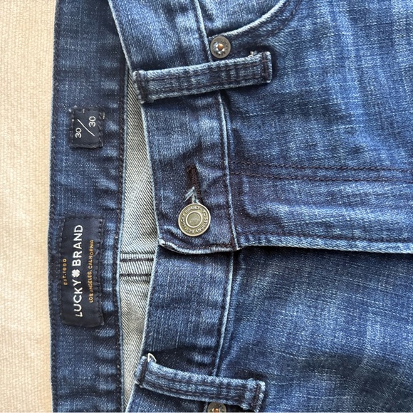 Lucky Brand Men's Dark Blue Straight Jeans - Picture 2 of 4